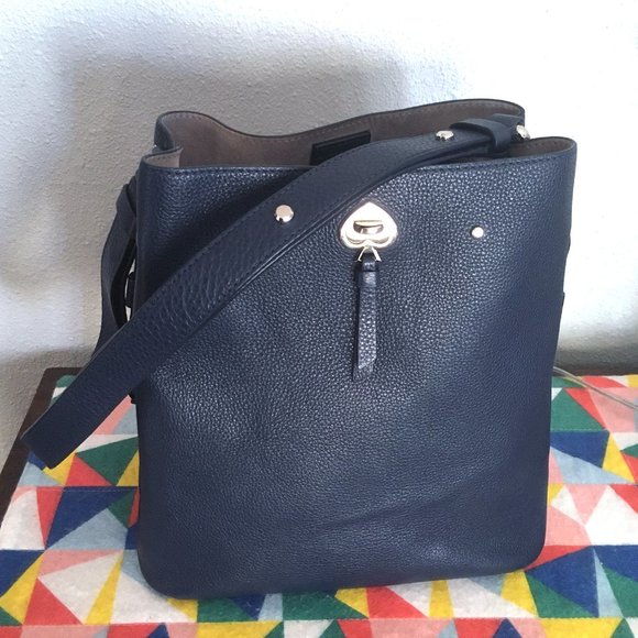 kate spade Handbags - Kate Spade navy blue Marti bucket bag